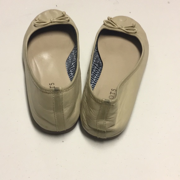 Nude flats - Picture 3 of 4